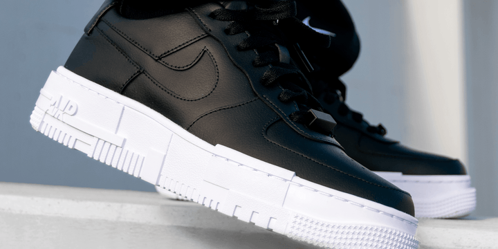 Nike Air Force 1 Pixel 'Black'