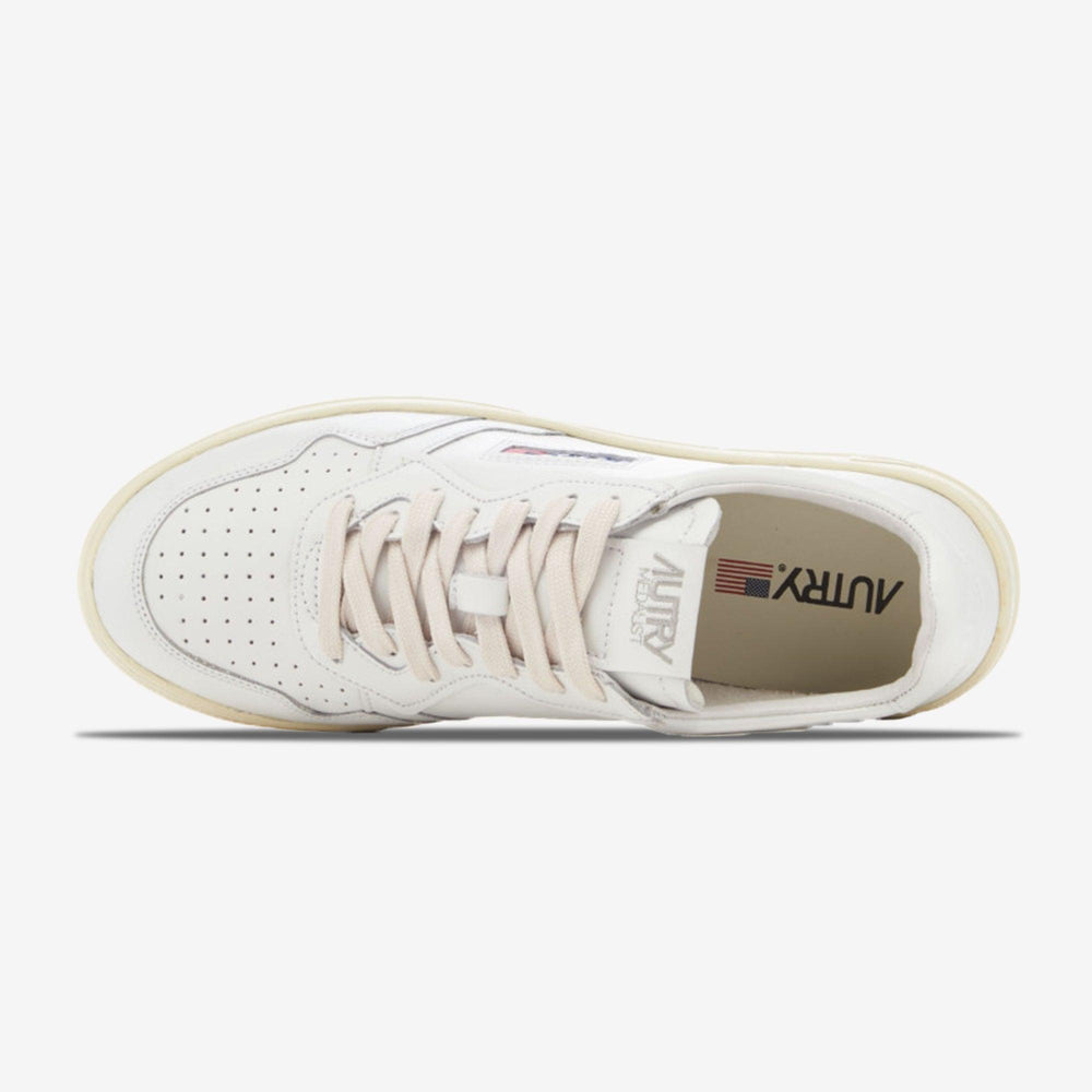 Autry 01 LOW ''White'' - SneakerBAAS